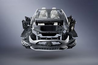 Mercedes začne používat šrouby místo lepidla. Opravy tak mají být levnější - Novinky